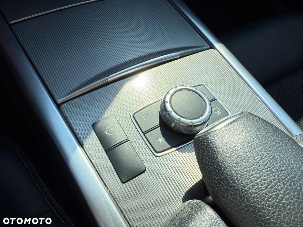 Mercedes-Benz Klasa E 220 BlueTEC 9G-TRONIC Avantgarde - 22