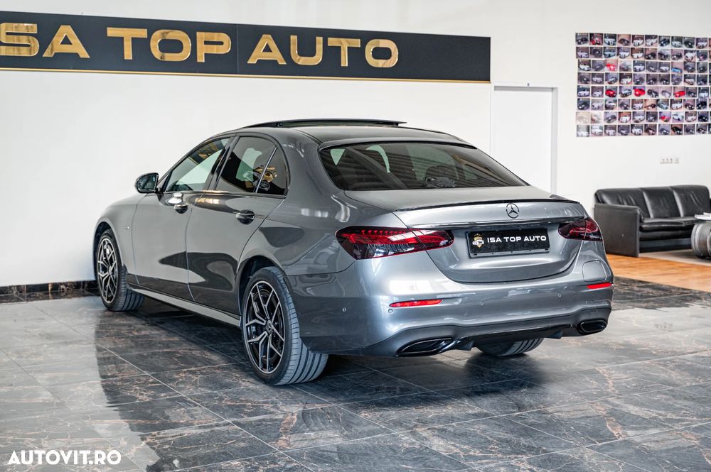 Mercedes-Benz E 300 de 4Matic 9G-TRONIC AMG Line - 35