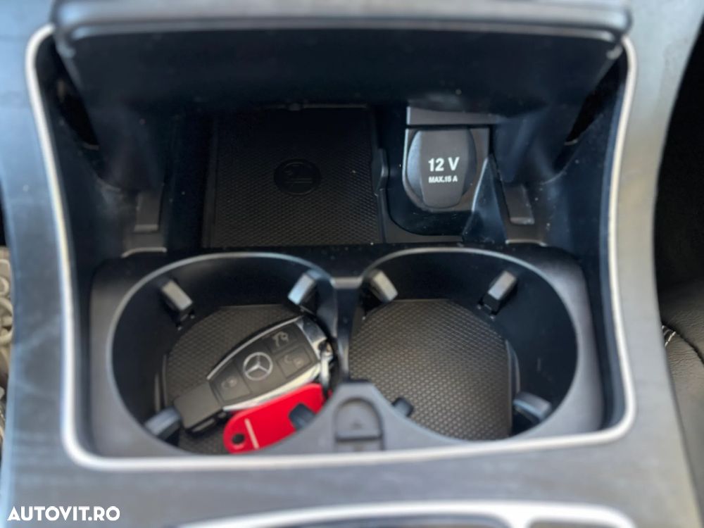 Mercedes-Benz GLC - 25