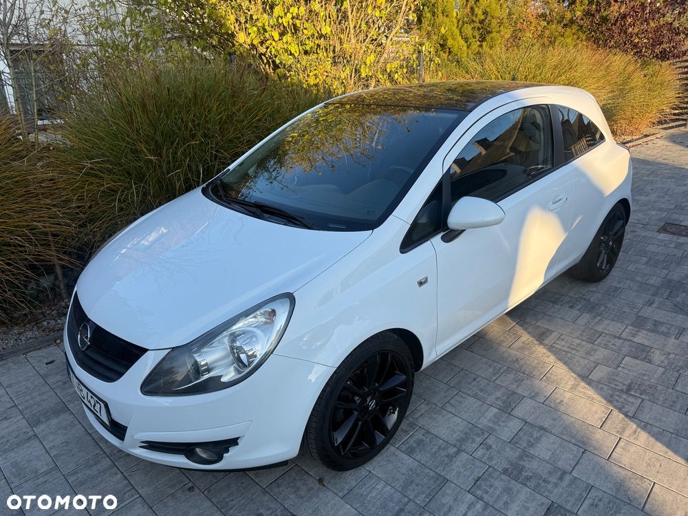 Opel Corsa 1.2 16V Cosmo - 2