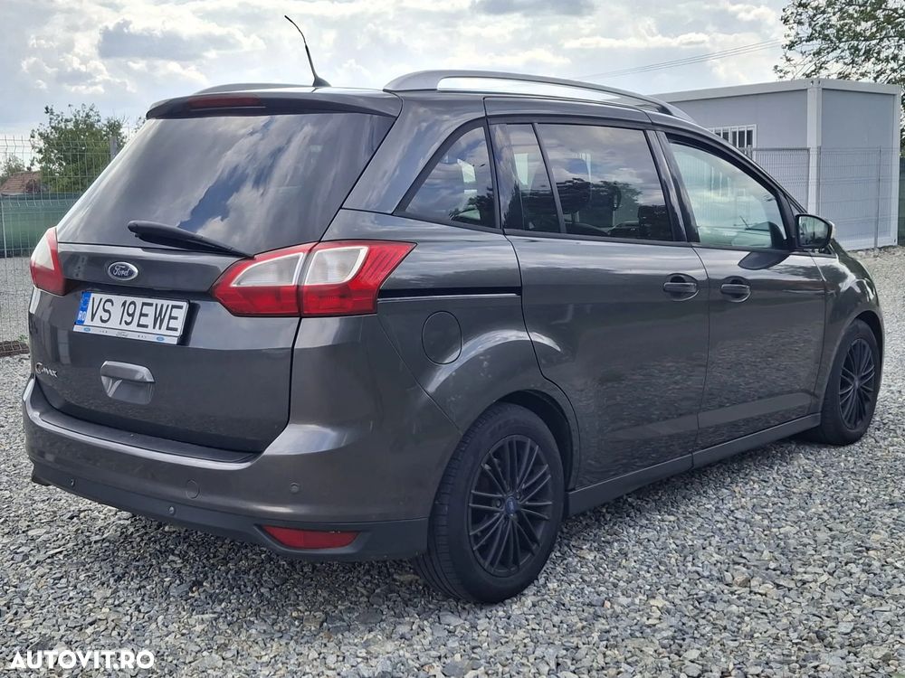 Ford C-Max - 9