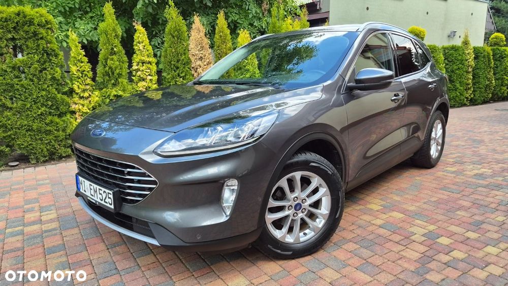 Ford Kuga - 1