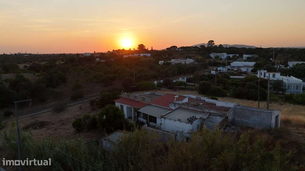 Moradia para Recuperar na Primeira Linha da Ria Formosa - Grande imagem: 4/8
