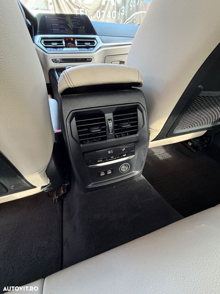 BMW Seria 3 320d xDrive Aut. M Sport - 12