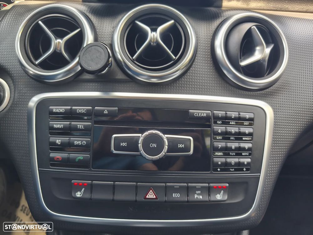 Mercedes-Benz A 180 CDI (BlueEFFICIENCY) - 14