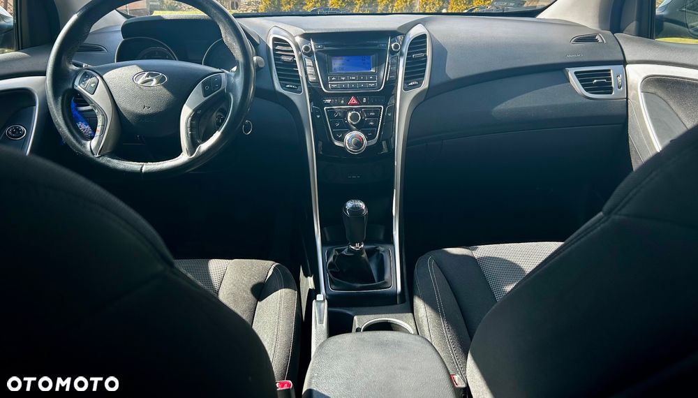 Hyundai i30 1.4 CRDi Classic + - 12