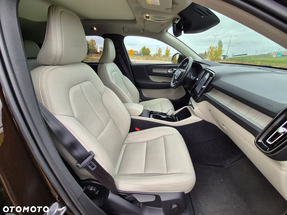 Volvo XC 40 D3 Geartronic Inscription - 32