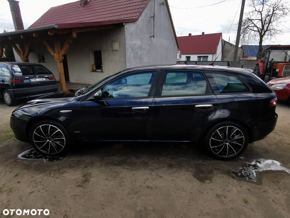 Alfa Romeo 159 1.9 JTDM 16V DPF - 11