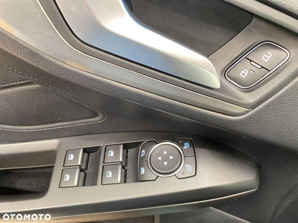 Ford Focus - 14