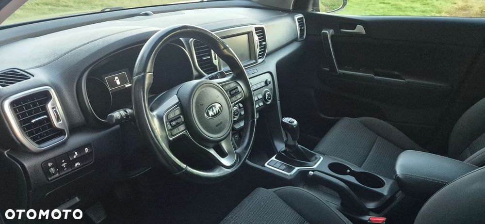 Kia Sportage - 10