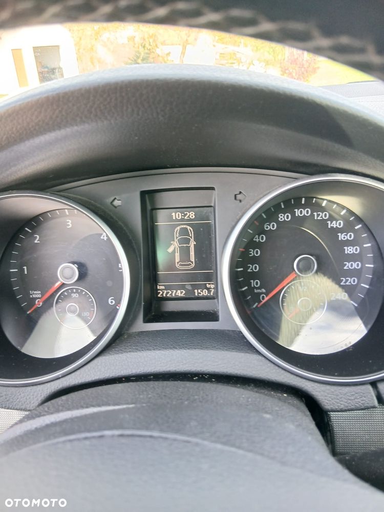 Volkswagen Golf - 9