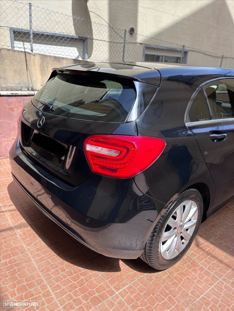 Mercedes-Benz A 180 CDI (BlueEFFICIENCY) - 4