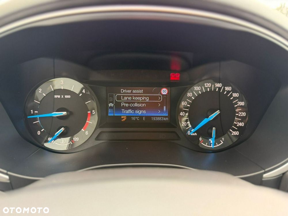 Ford Mondeo - 26