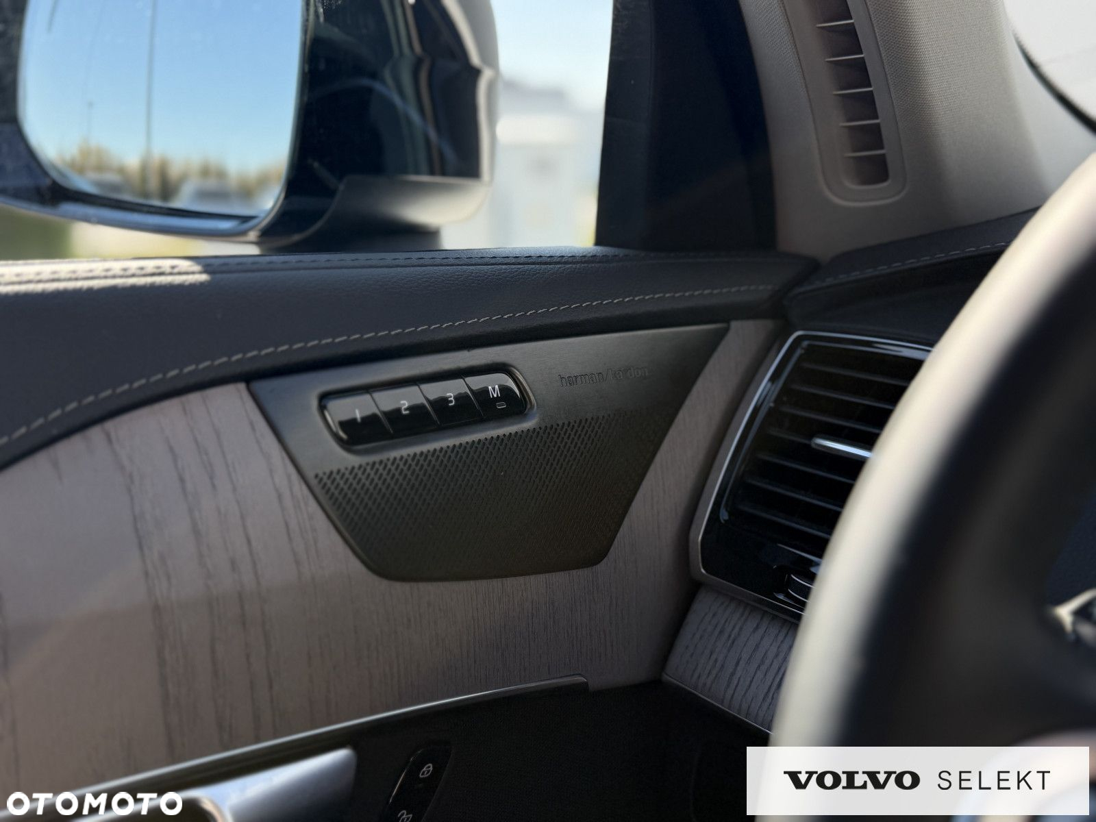 Volvo XC 90 - 23
