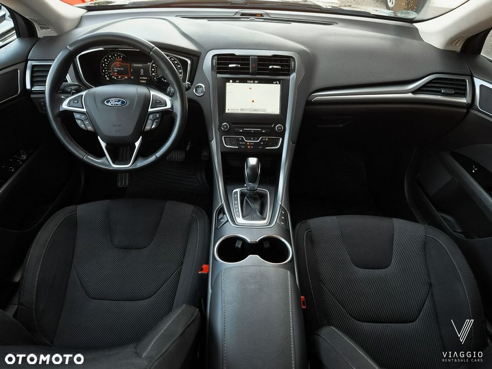 Ford Mondeo 2.0 EcoBlue Titanium - 24