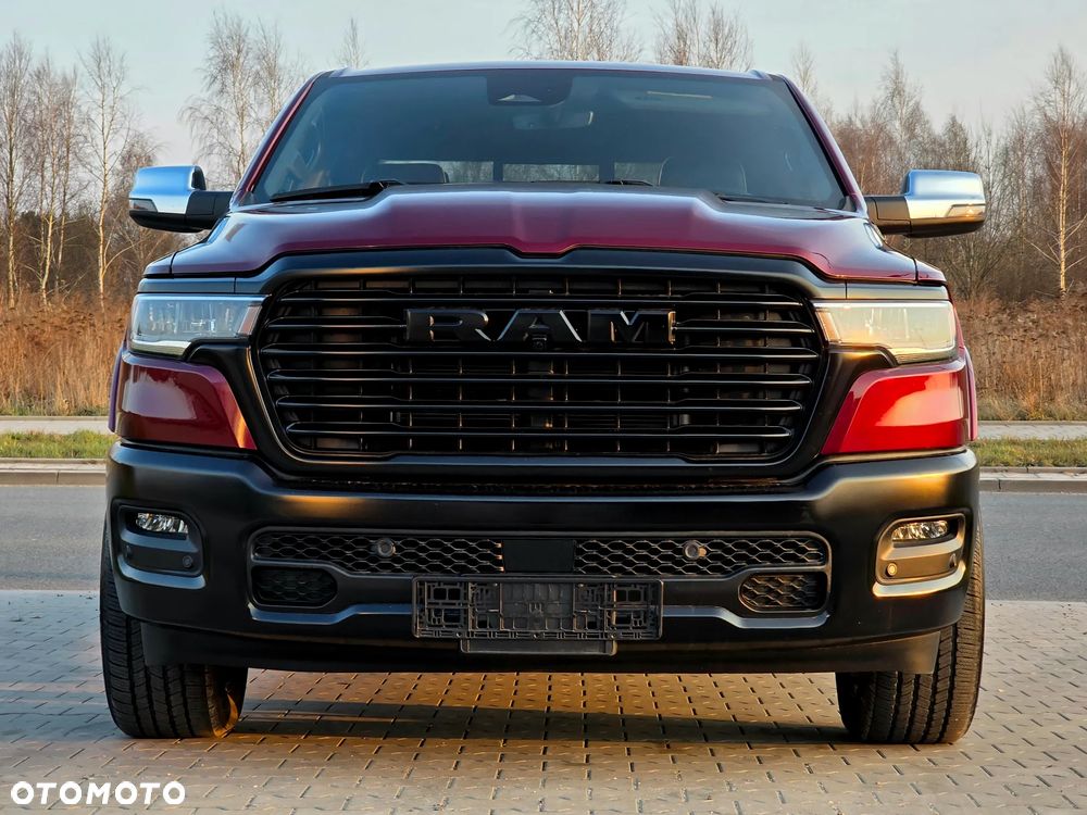 Dodge RAM - 8
