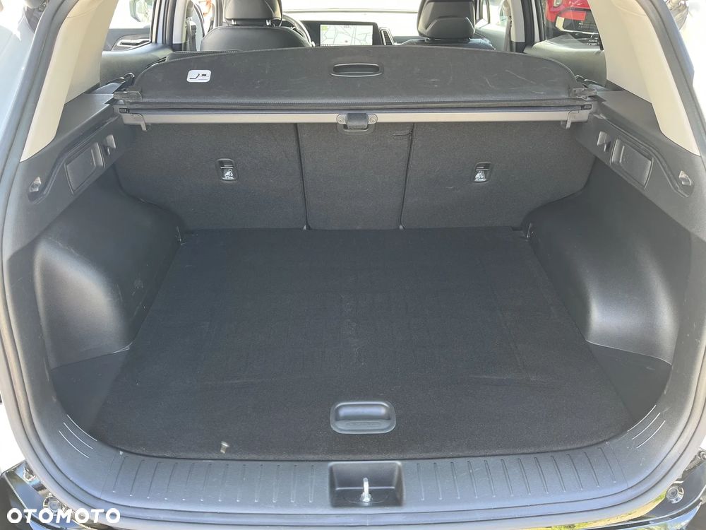 Kia Sportage 1.6 T-GDI MHEV Business Line 2WD DCT - 17