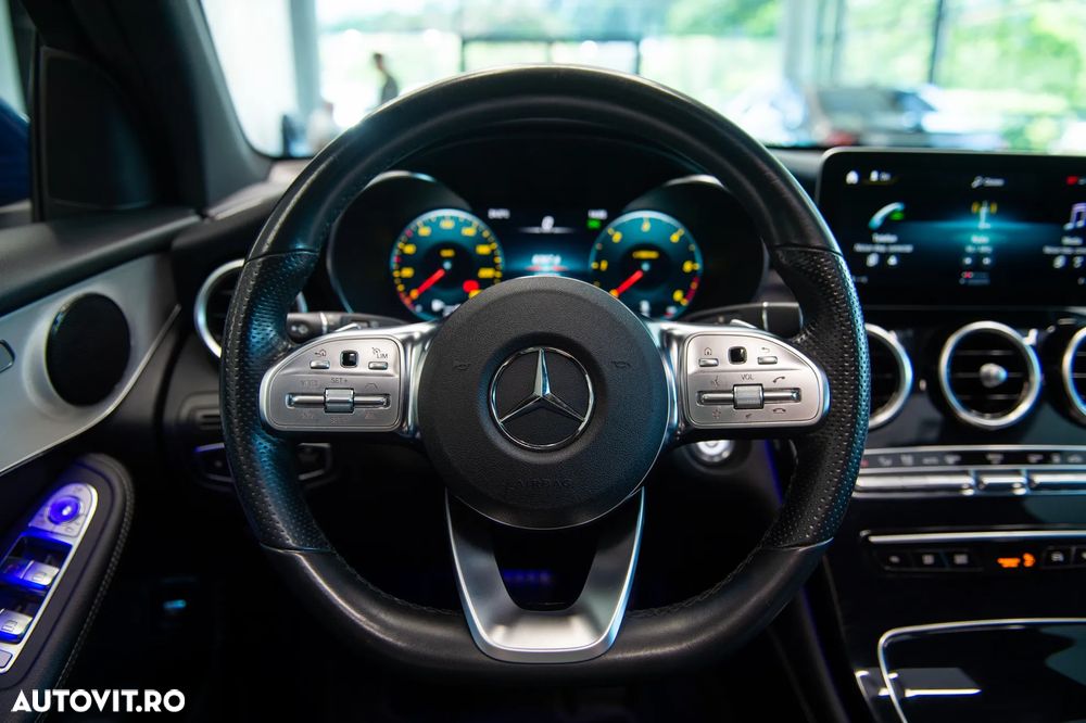 Mercedes-Benz GLC 300 d 4MATIC - 15