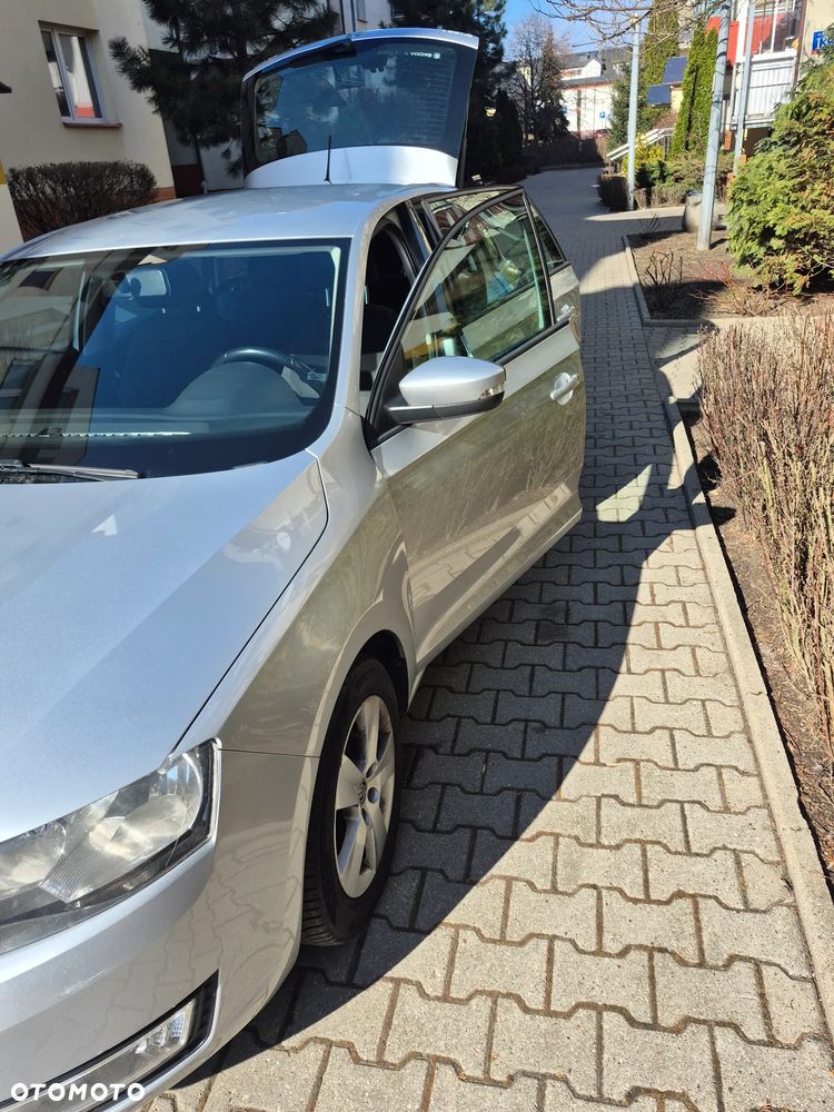 Skoda RAPID 1.2 TSI Ambition - 10
