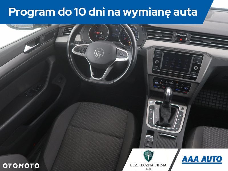 Volkswagen Passat Variant - 9