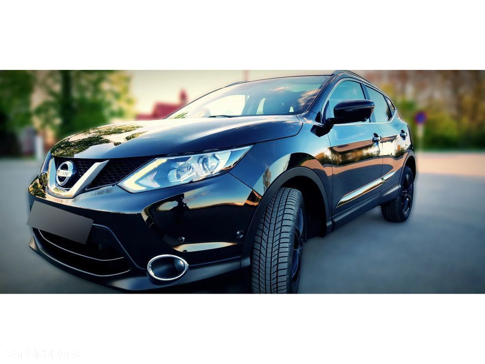 Nissan Qashqai 1.6 DCi 4x4 Tekna+ - 2