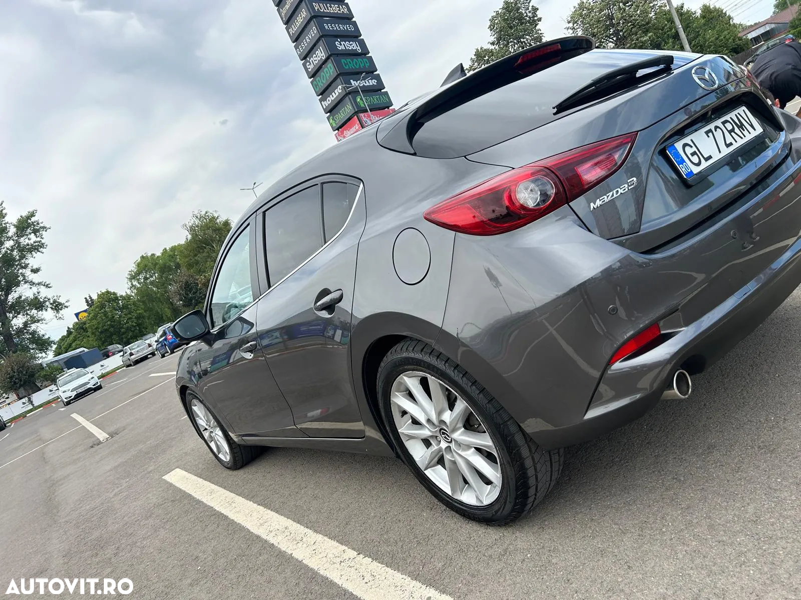 Mazda 3 - 4