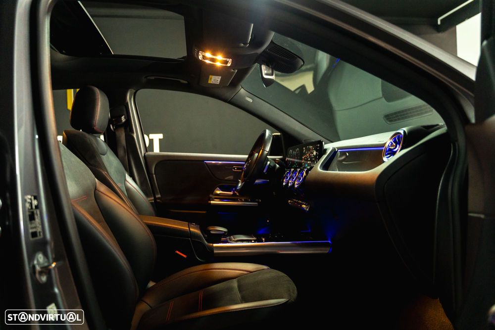 Mercedes-Benz GLA 250 e 8G-DCT AMG Line - 21