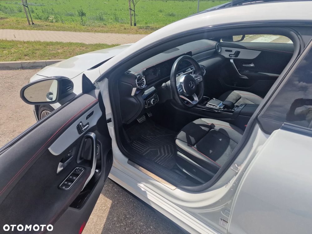 Mercedes-Benz CLA AMG 35 4Matic AMG Speedshift 8G-DCT AMG Line Advanced Plus - 23