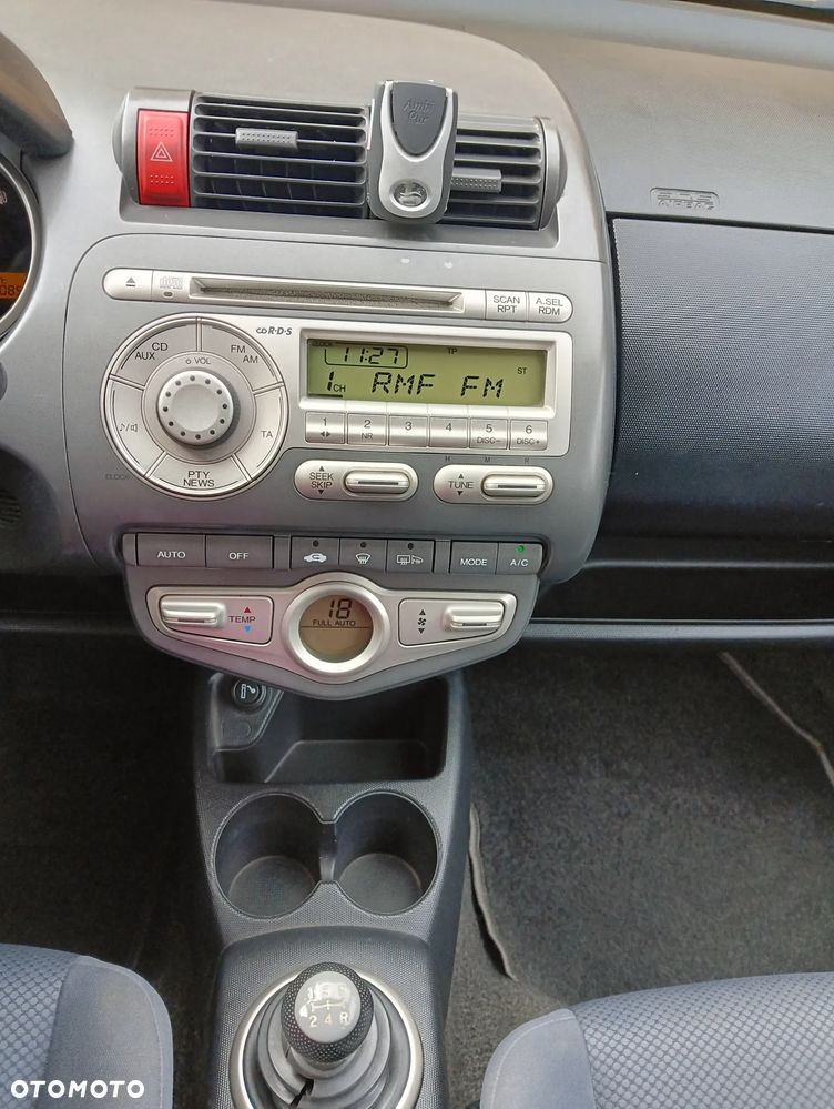 Honda Jazz 2005 photo 4