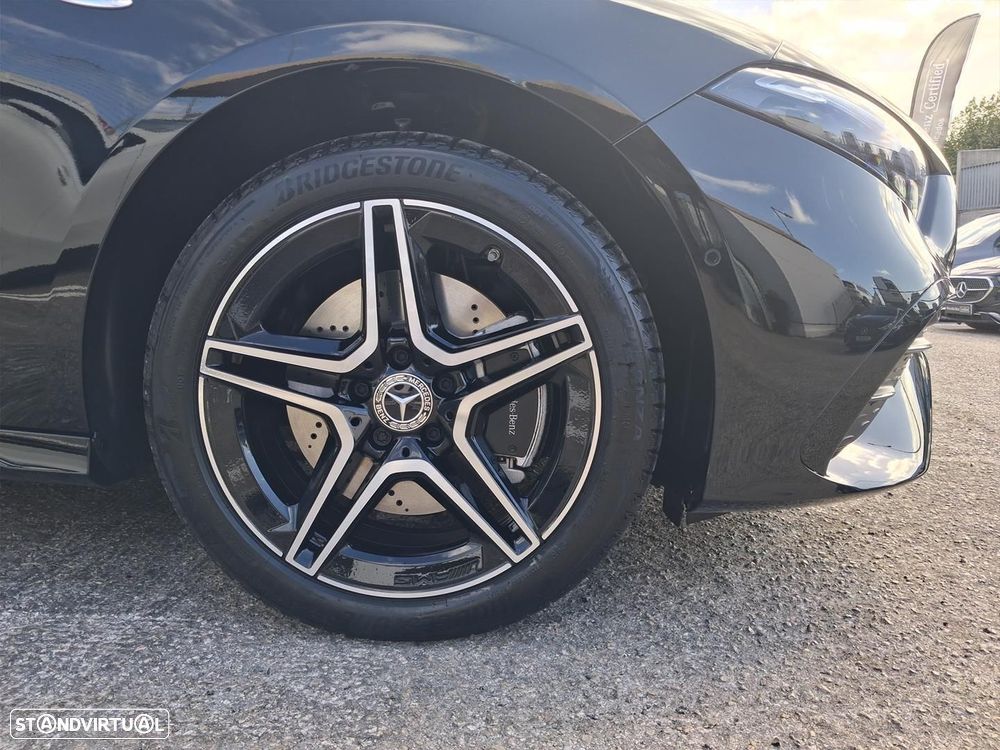 Mercedes-Benz A 250 e - 4