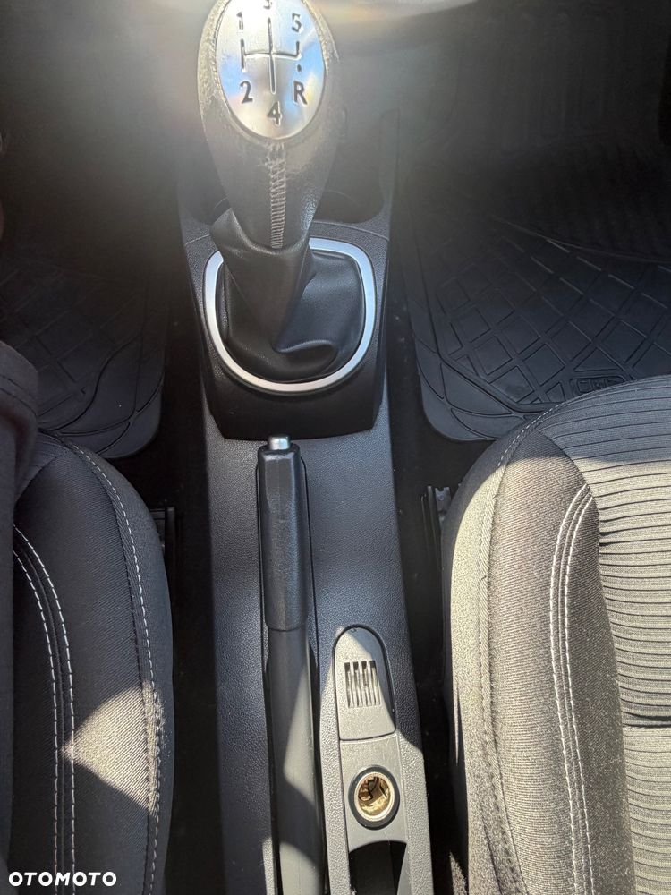 Renault Clio 1.2 16V Business - 21
