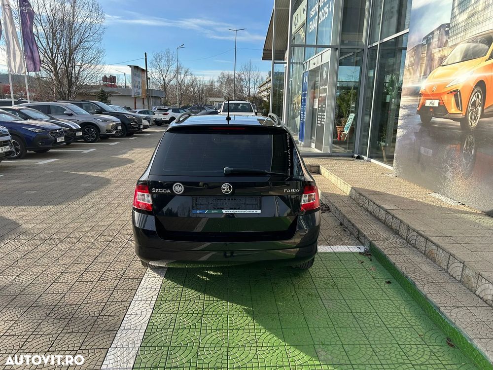 Skoda Fabia 1.2 TSI DSG Style - 4