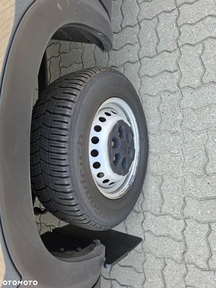 Iveco 35S18 Chłodnia Izoterma Furgon Maxi Izolowany Blaszak Krajowy 3l 180KM Ledy Nawigacja - 16