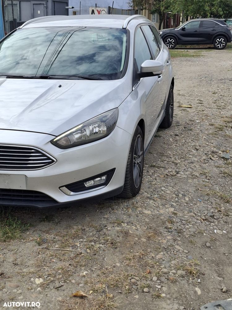 Ford Focus - 5