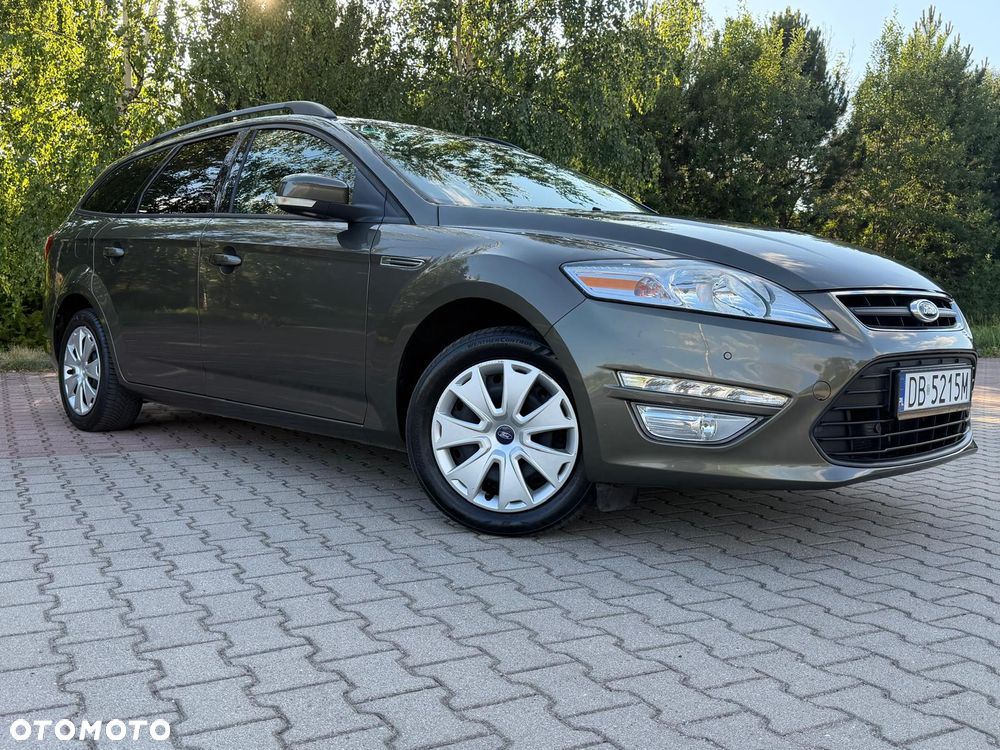 Ford Mondeo 1.6 Ti-VCT Champions Edition - 32