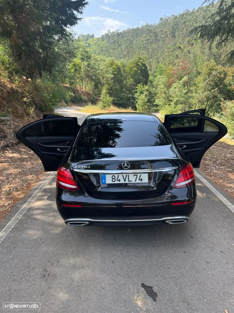 Mercedes-Benz E 220 d AMG Line - 9