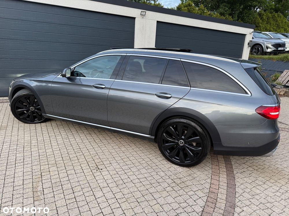 Mercedes-Benz Klasa E 220 d 4Matic T All-Terrain 9G-TRONIC Exclusive - 18