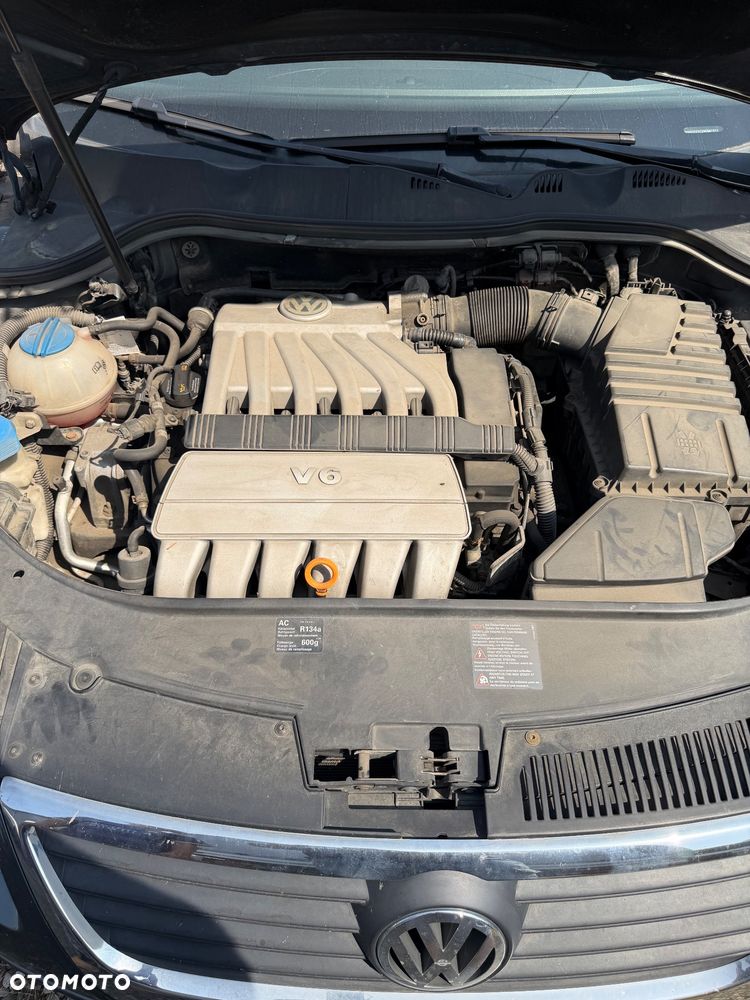 Volkswagen Passat 3.2 V6 FSI 4Motion DSG Comfortline - 6