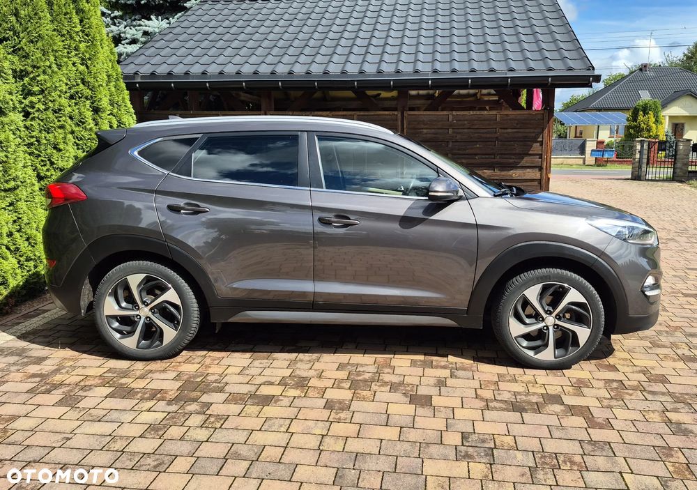 Hyundai Tucson 1.7 CRDI BlueDrive Comfort 2WD - 8