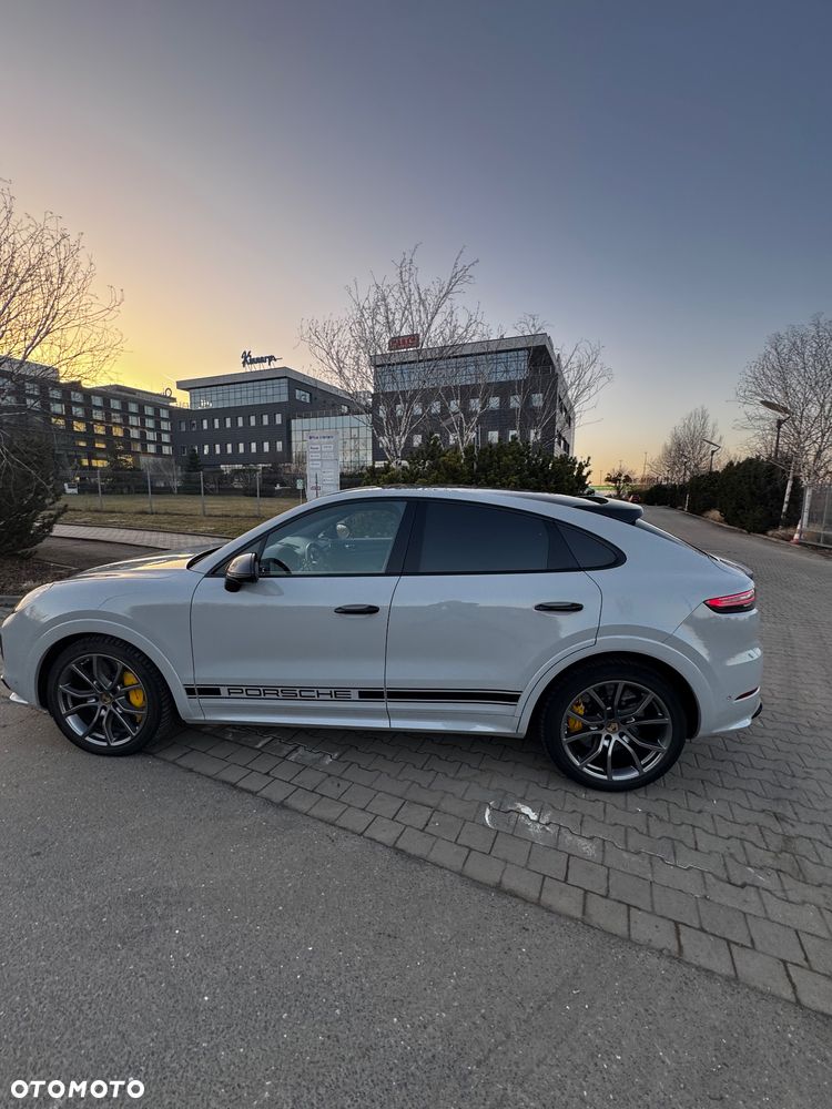 Porsche Cayenne - 10