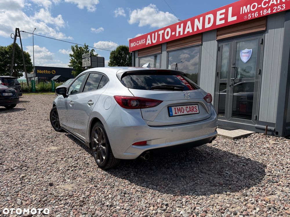 Mazda 3 - 10