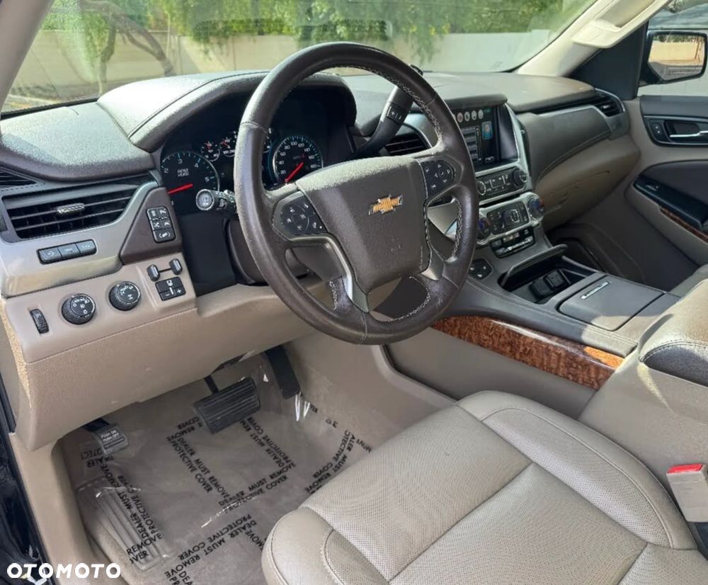 Chevrolet Tahoe - 11