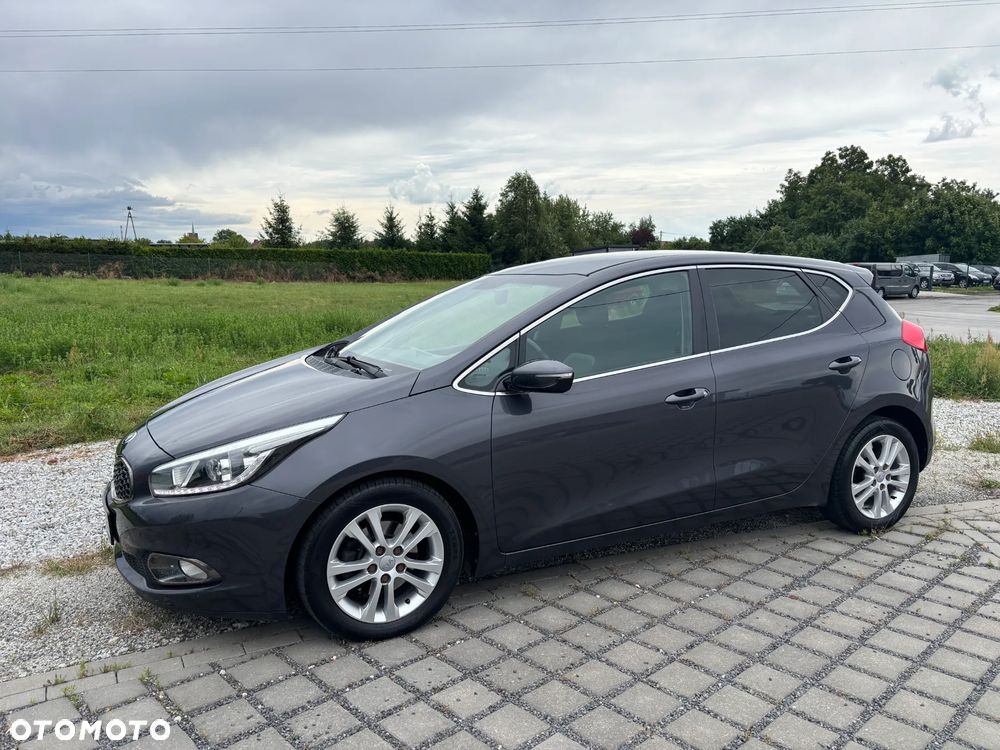 Kia Ceed Cee'd 1.6 CRDi M - 13