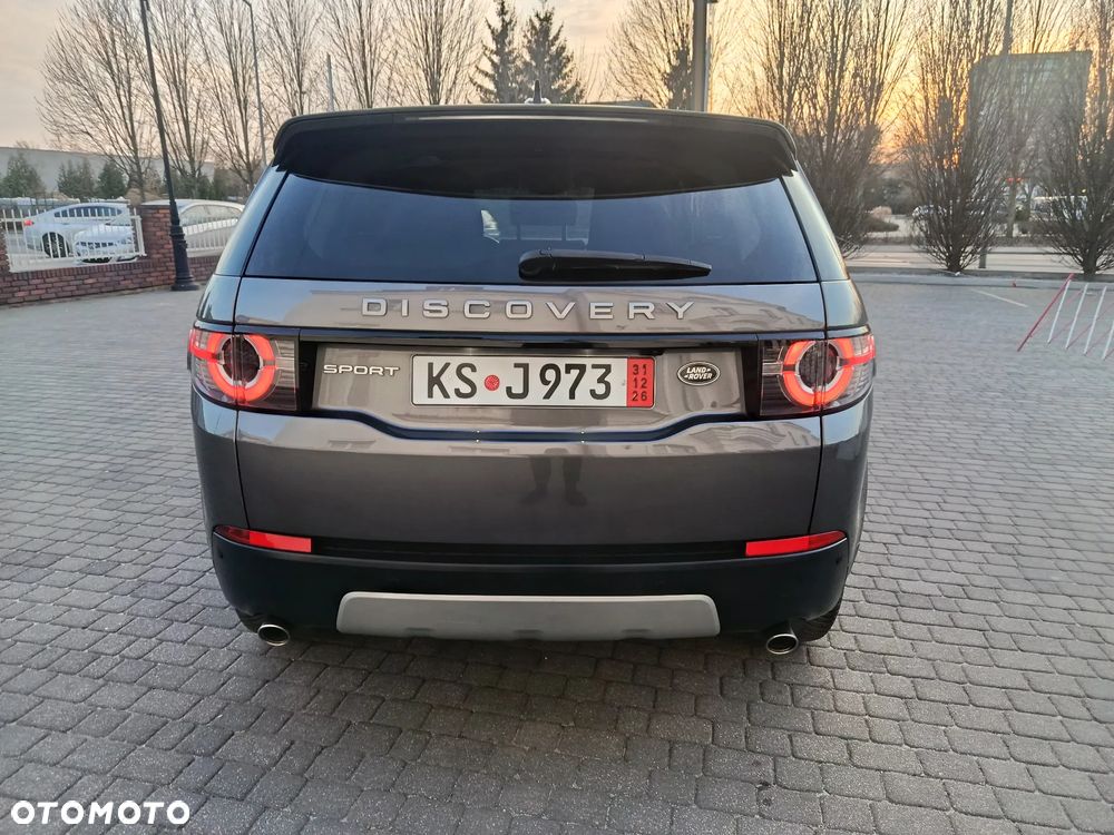 Land Rover Discovery Sport TD4 HSE Luxury - 11