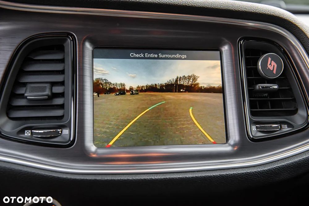 Dodge Challenger 5.7 R/T - 25