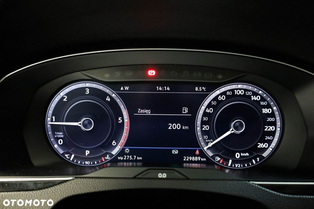 Volkswagen Passat - 18