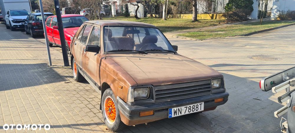 Toyota Starlet - 1