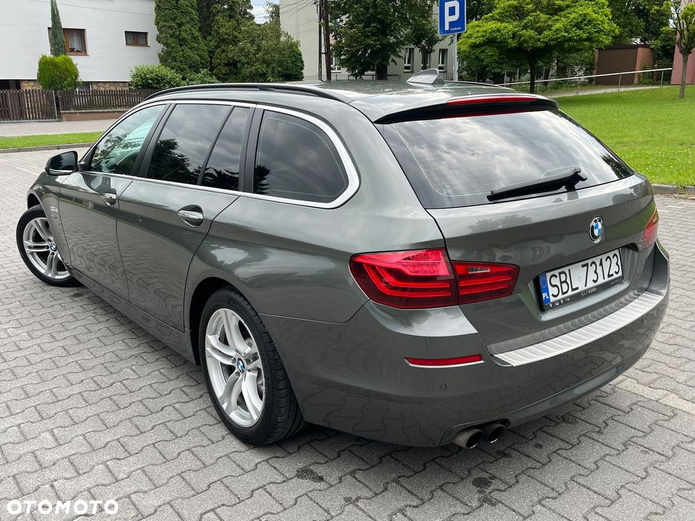 BMW Seria 5 520d xDrive - 4