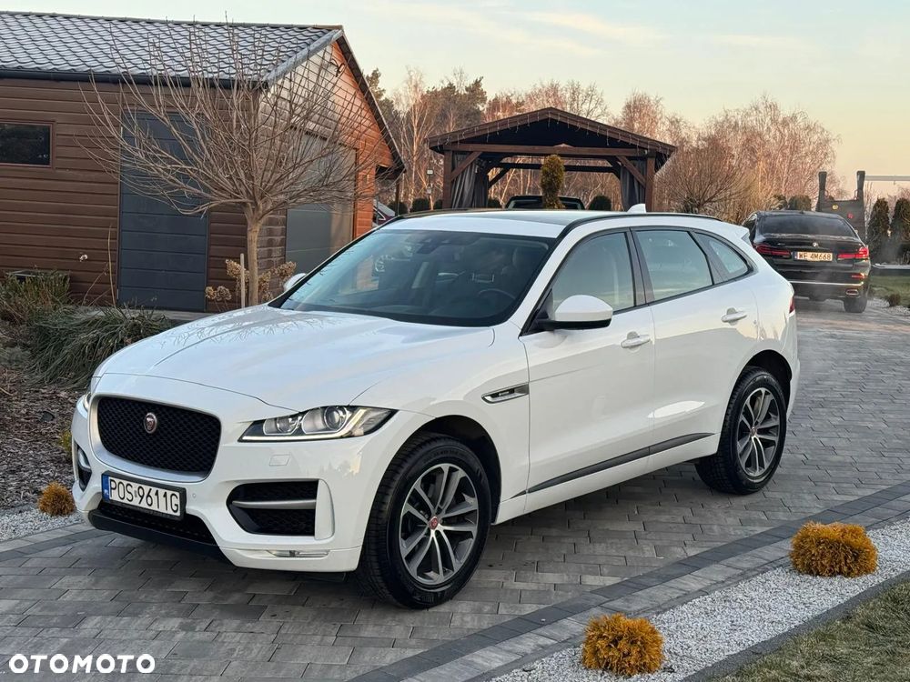 Jaguar F-Pace 2.0 i4P AWD R-Sport - 14