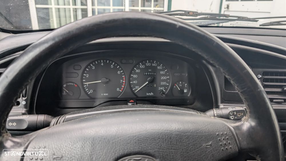 Ford Mondeo 1.6i 16V Ghia - 4